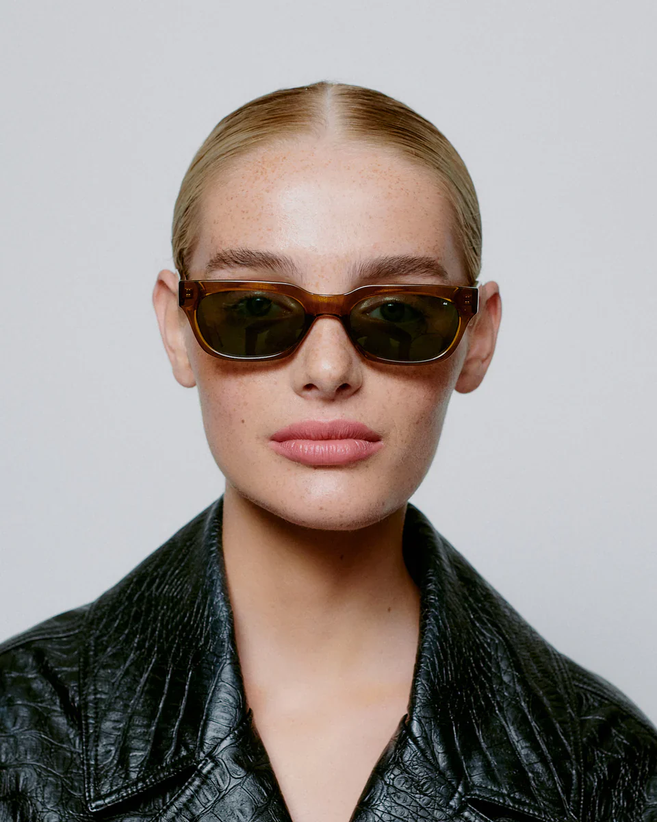 Bror Sunglasses - Smoke Transparent - Image 2
