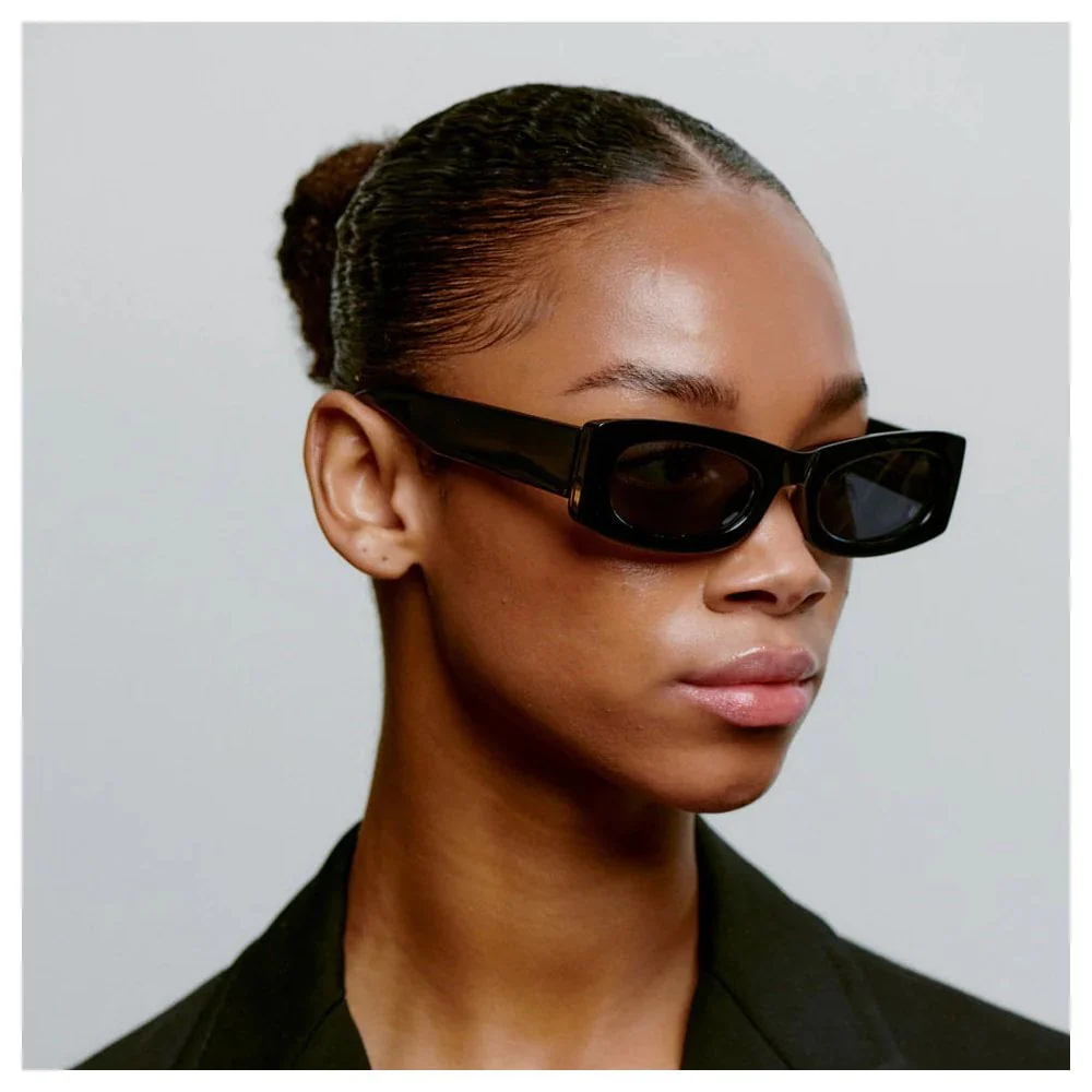 Frida Sunglasses - Black - Image 4