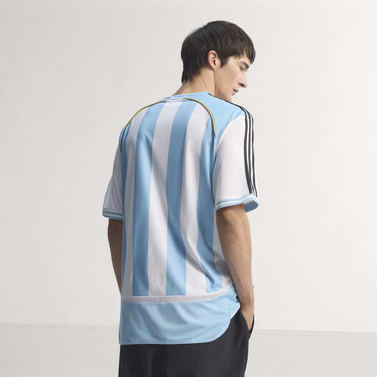 Argentina '06 Home Jersey - White / Clear Blue - Image 6