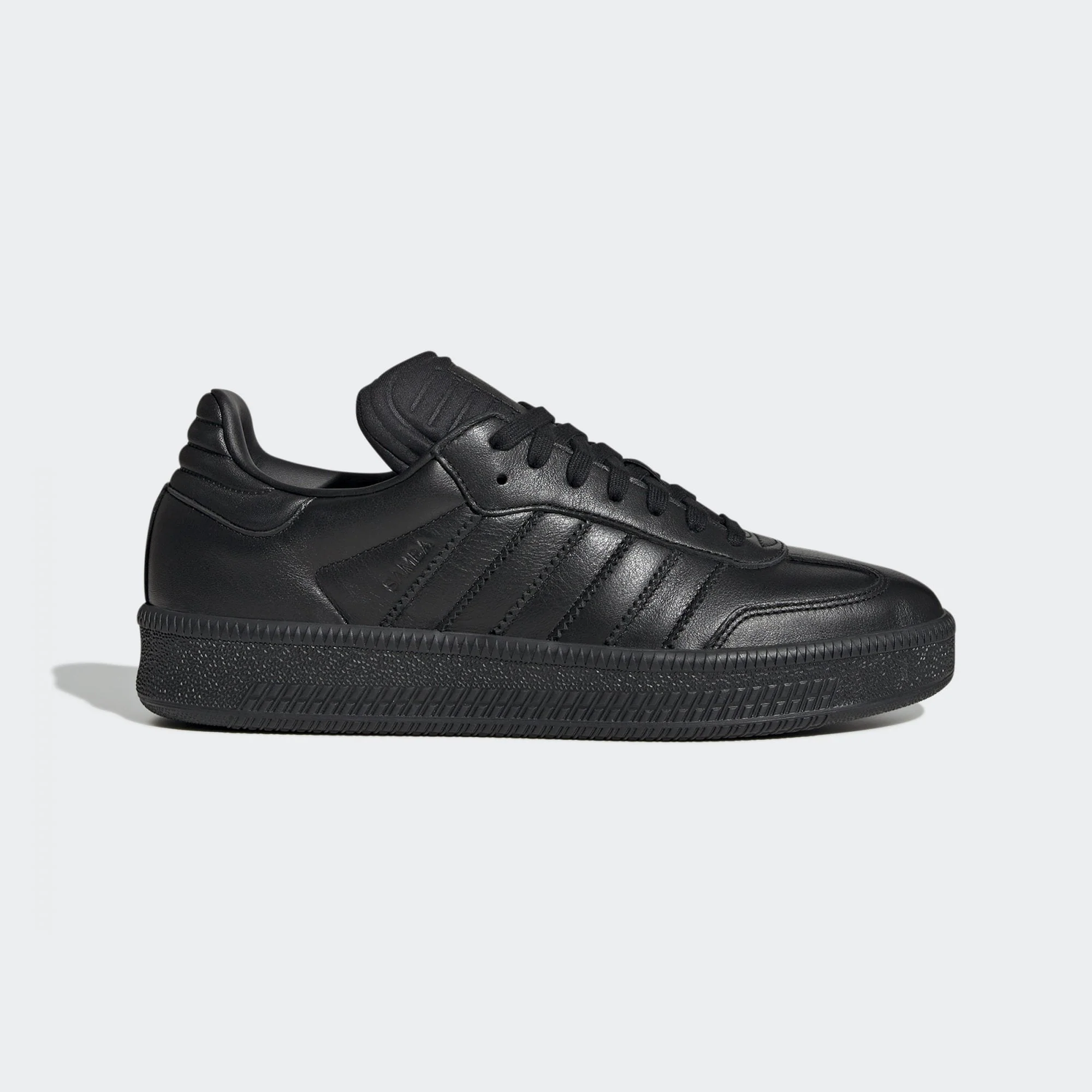 Samba XLG - Core Black