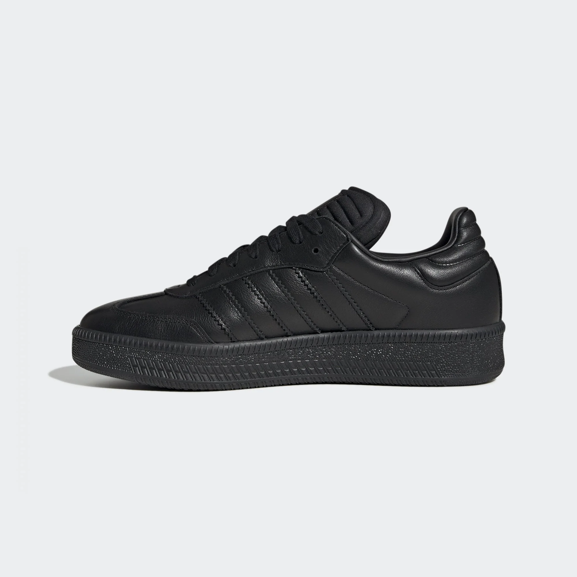 Samba XLG - Core Black - Image 4