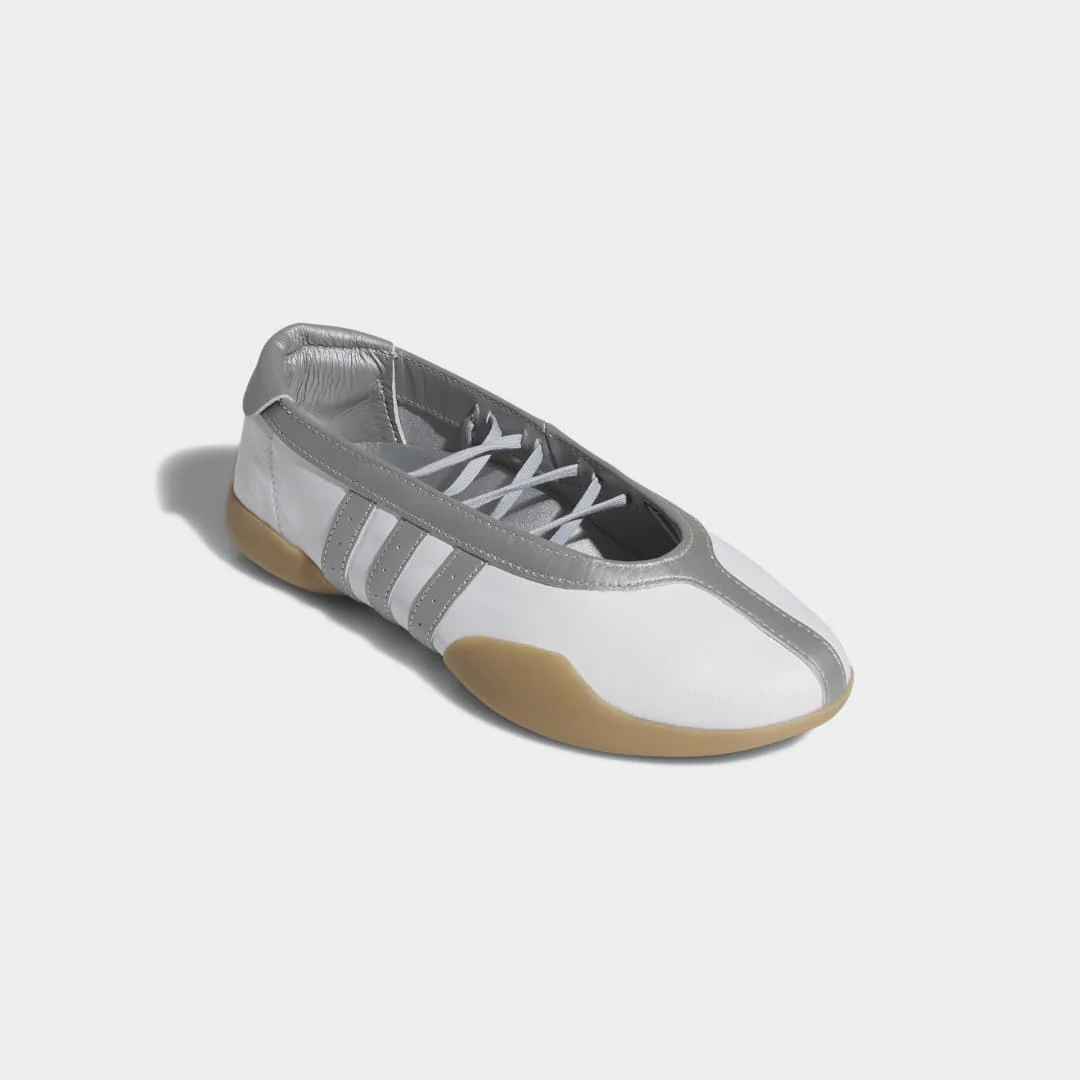 Taekwondo Mei - Cloud White / Silver Metallic / Gum - Image 2