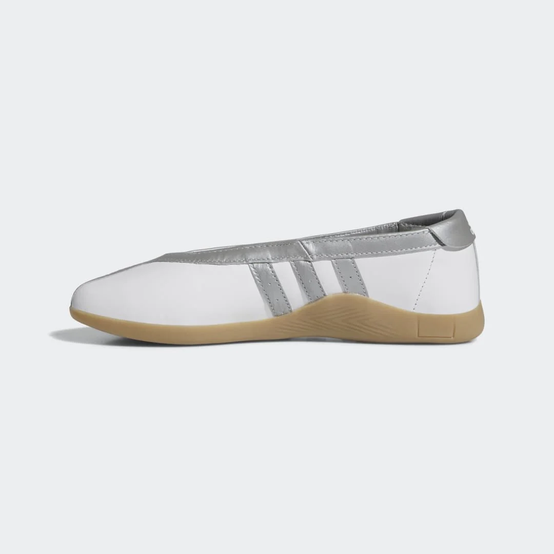 Taekwondo Mei - Cloud White / Silver Metallic / Gum - Image 6