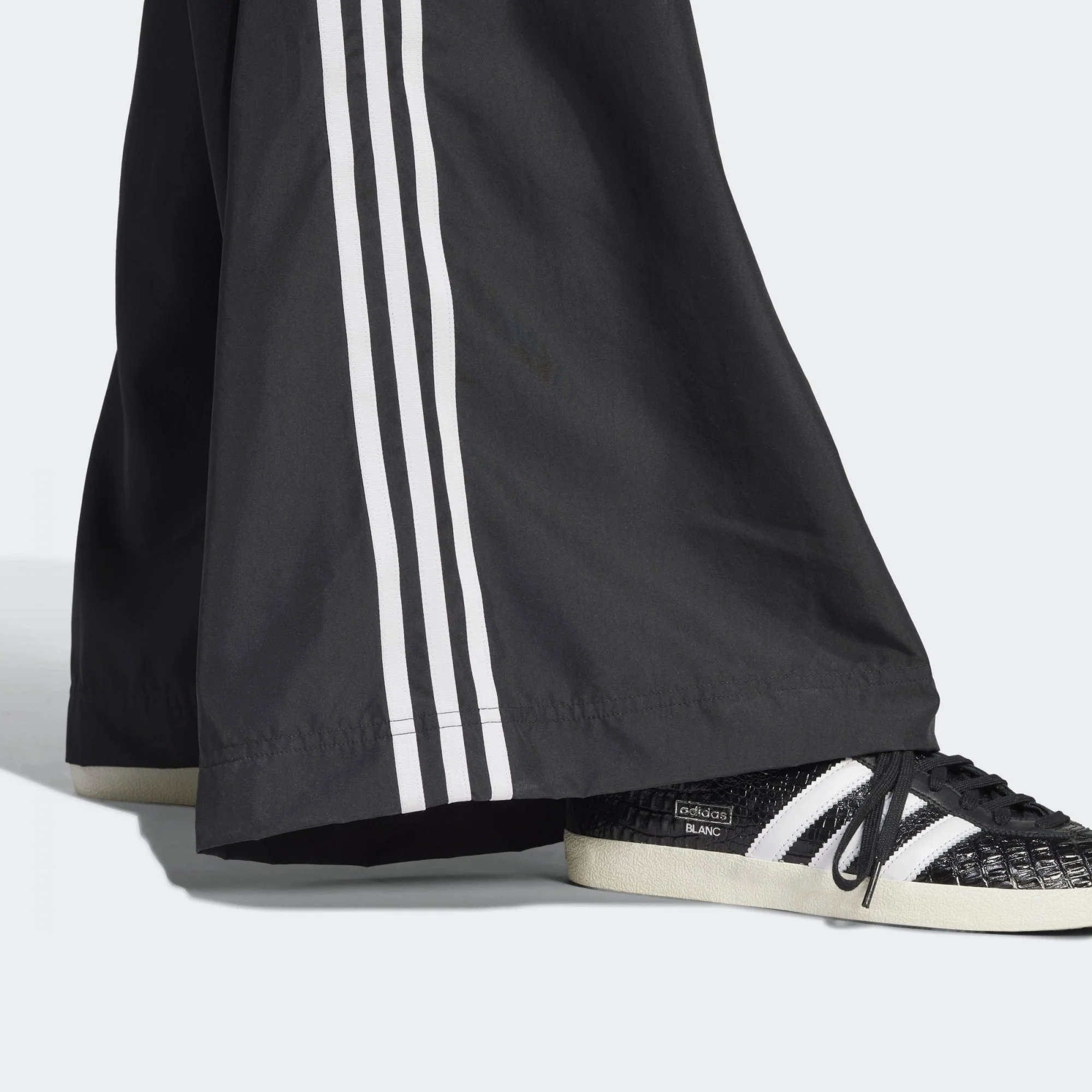 W' Oversized Track Pant - Black - Image 5