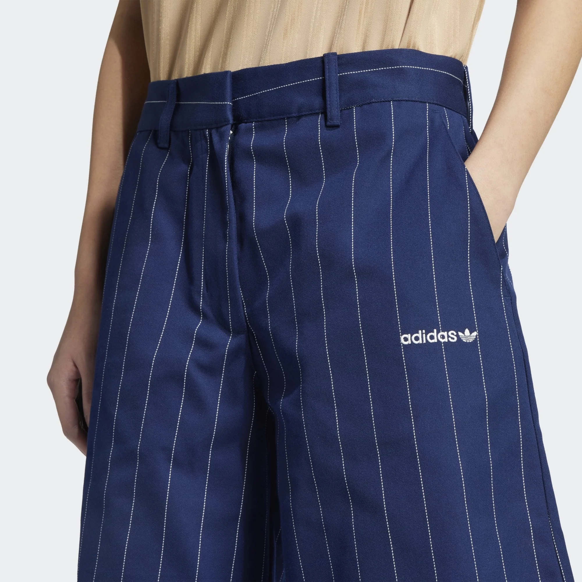 W' Pinstripe Short - Night Indigo / Off White - Image 6
