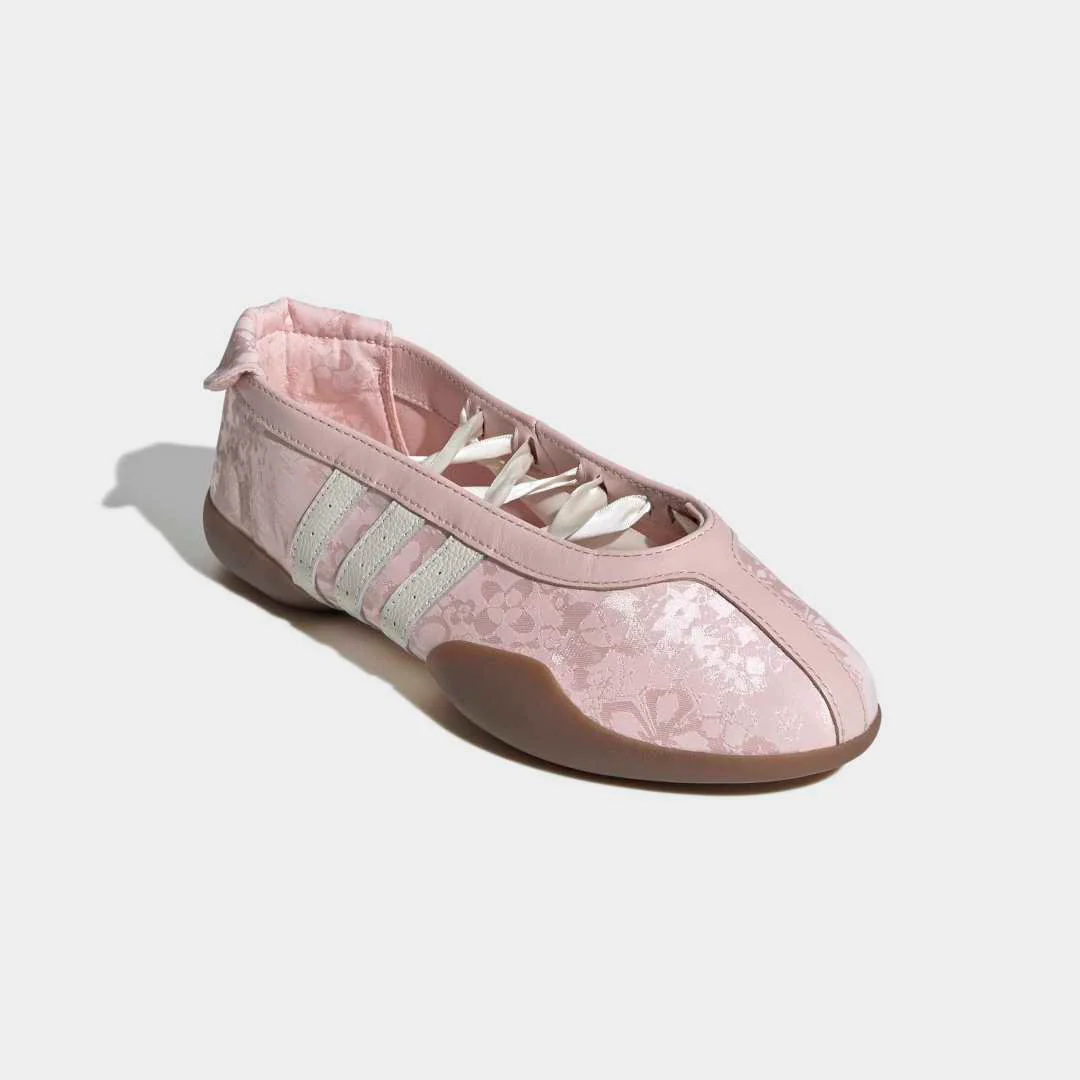 Adidas X Liberty London Taekwondo Mei - Sandy Pink / Off White / Gum - Image 7