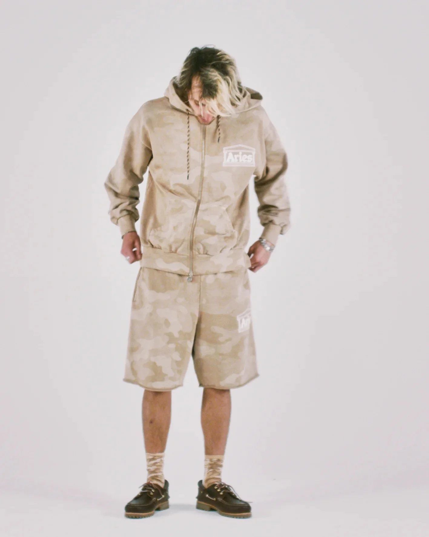 Aged Temple Camo Sweatshort - Desert - Image 6