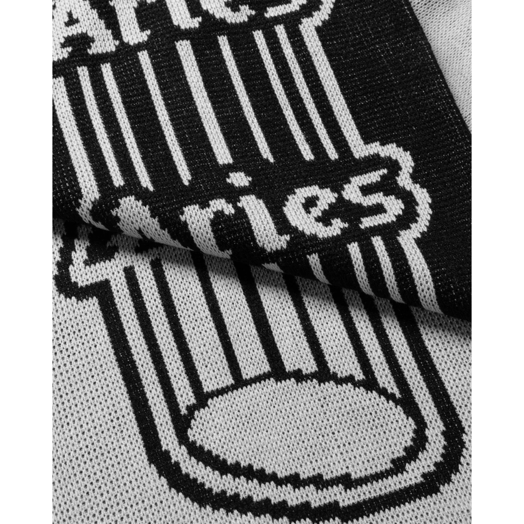 Column Scarf - Black - Image 4