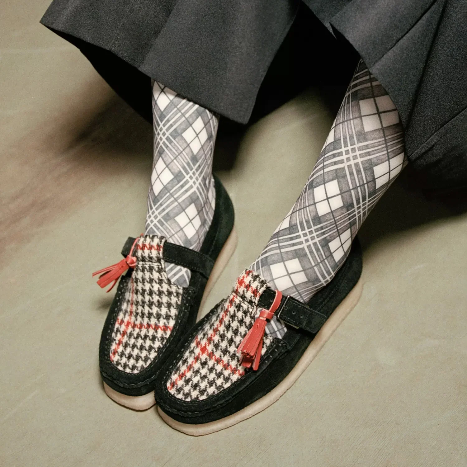 Women's Wallabee T Bar - Harris Tweed Pack -Black Tweed Combination - Image 7
