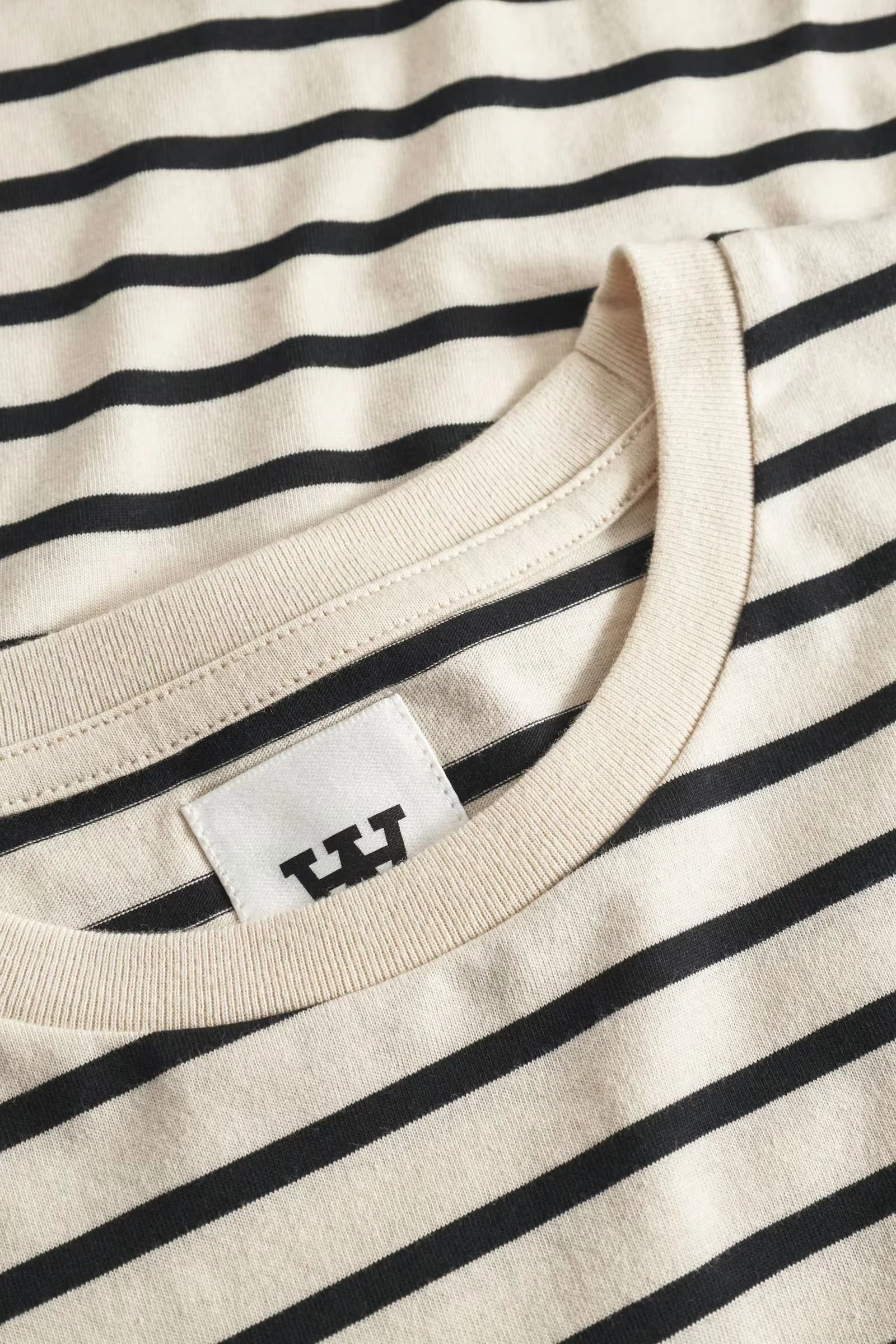 WWAce Stripe Tee - Black Beauty - Image 5