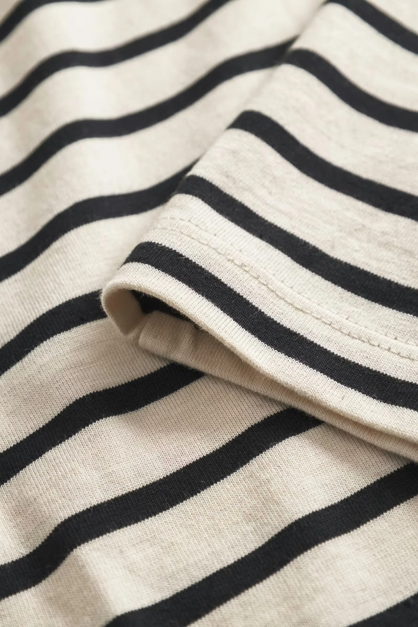 WWAce Stripe Tee - Black Beauty - Image 6