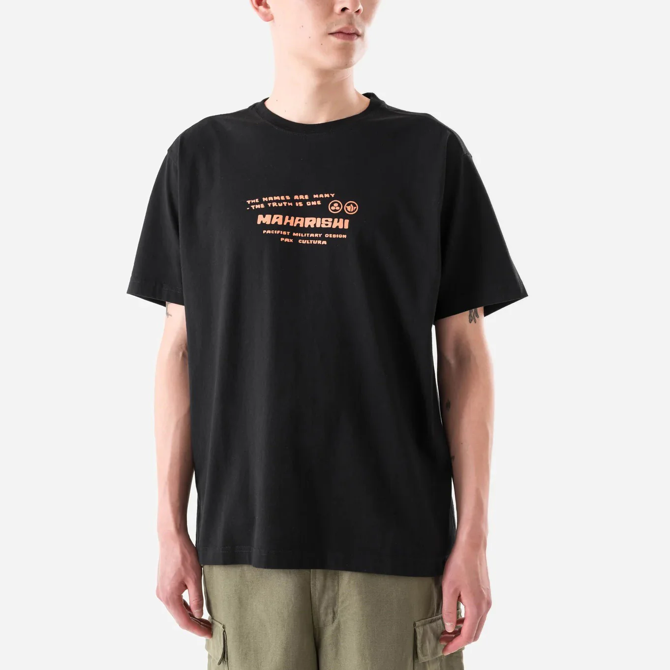 7262 Japanese Menko Card T-Shirt - Black - Image 3