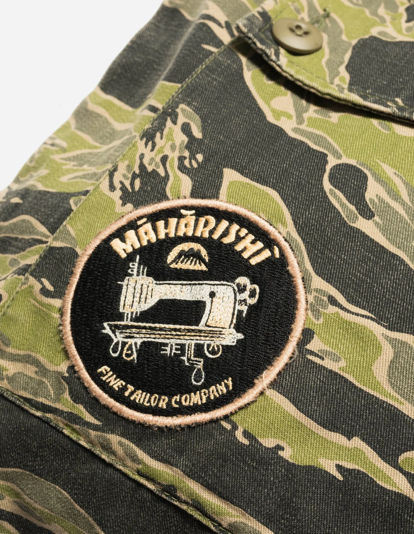 7267 Camp Hardy Okinawa Sling Bag - John Wayne - Image 7