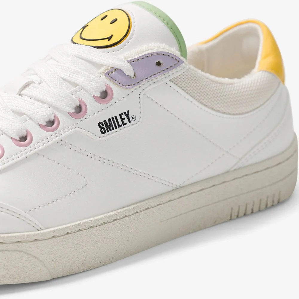 Gen3 - Smiley X Moea - White/Pastel - Image 6