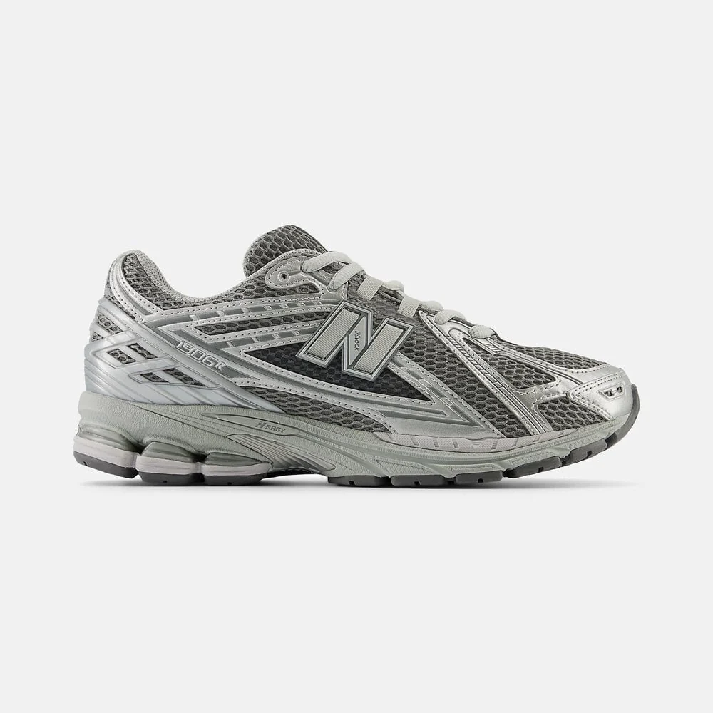 1906R - Harbor Grey / Silver Metalic