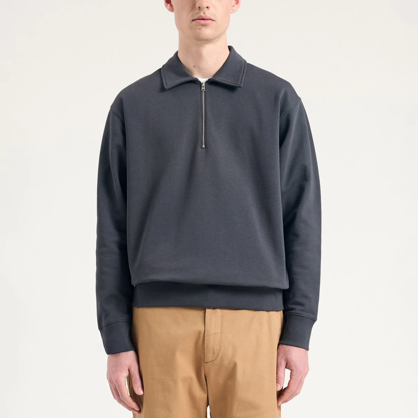 Norse Standard Half Zip Sweatshirt - Graphite - Image 2