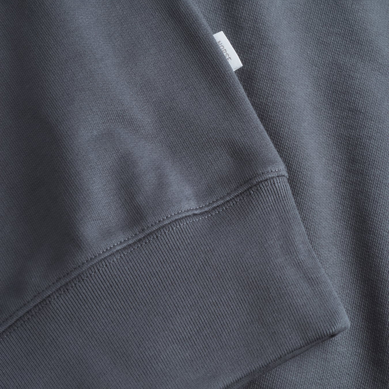Norse Standard Half Zip Sweatshirt - Graphite - Image 5