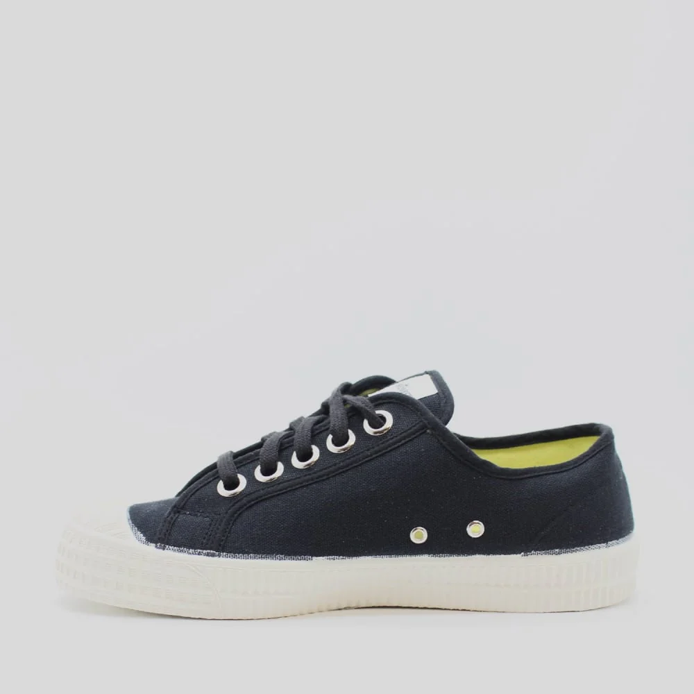 Star Master - Black / White - Image 3