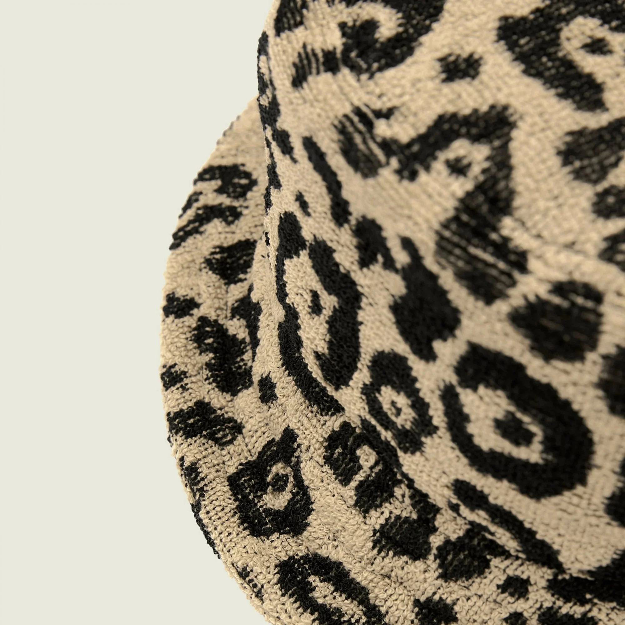 Leo Bucket Hat - Image 2