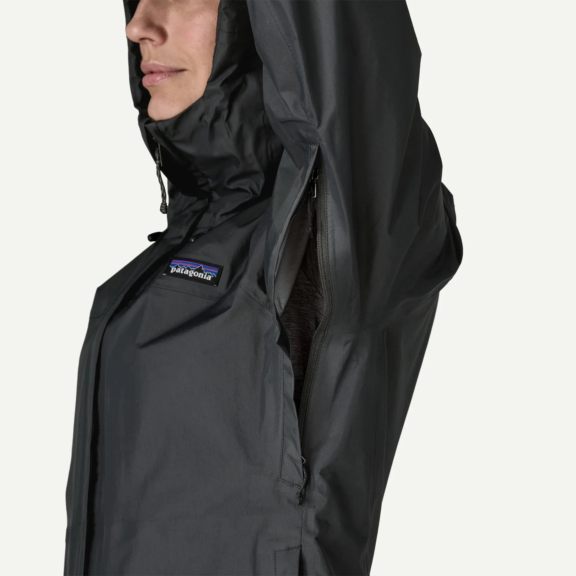 W's Torrentshell 3L Rain Jacket - Black - Image 6