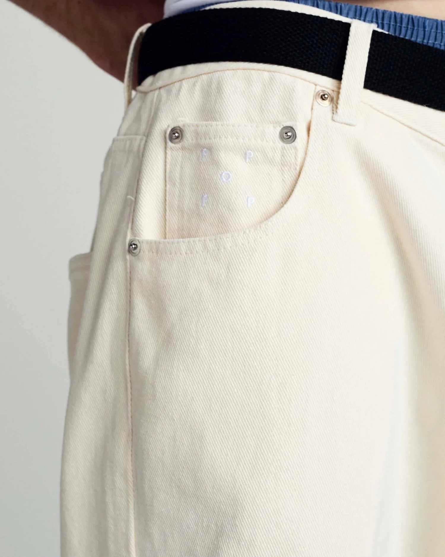 Longer DRS Short - Off White - Image 4