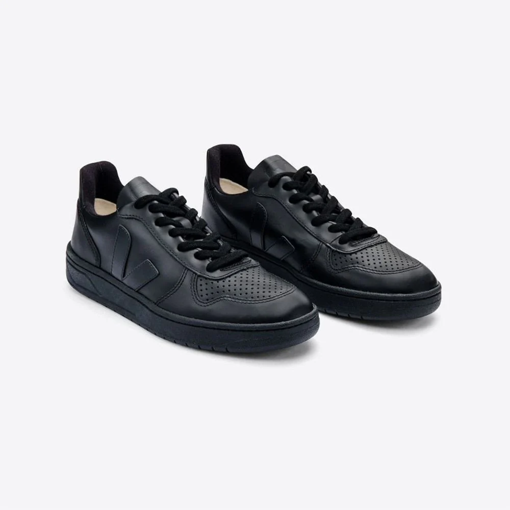 Women's V-10 Cwl Black Black Sole (vegan) - Image 2