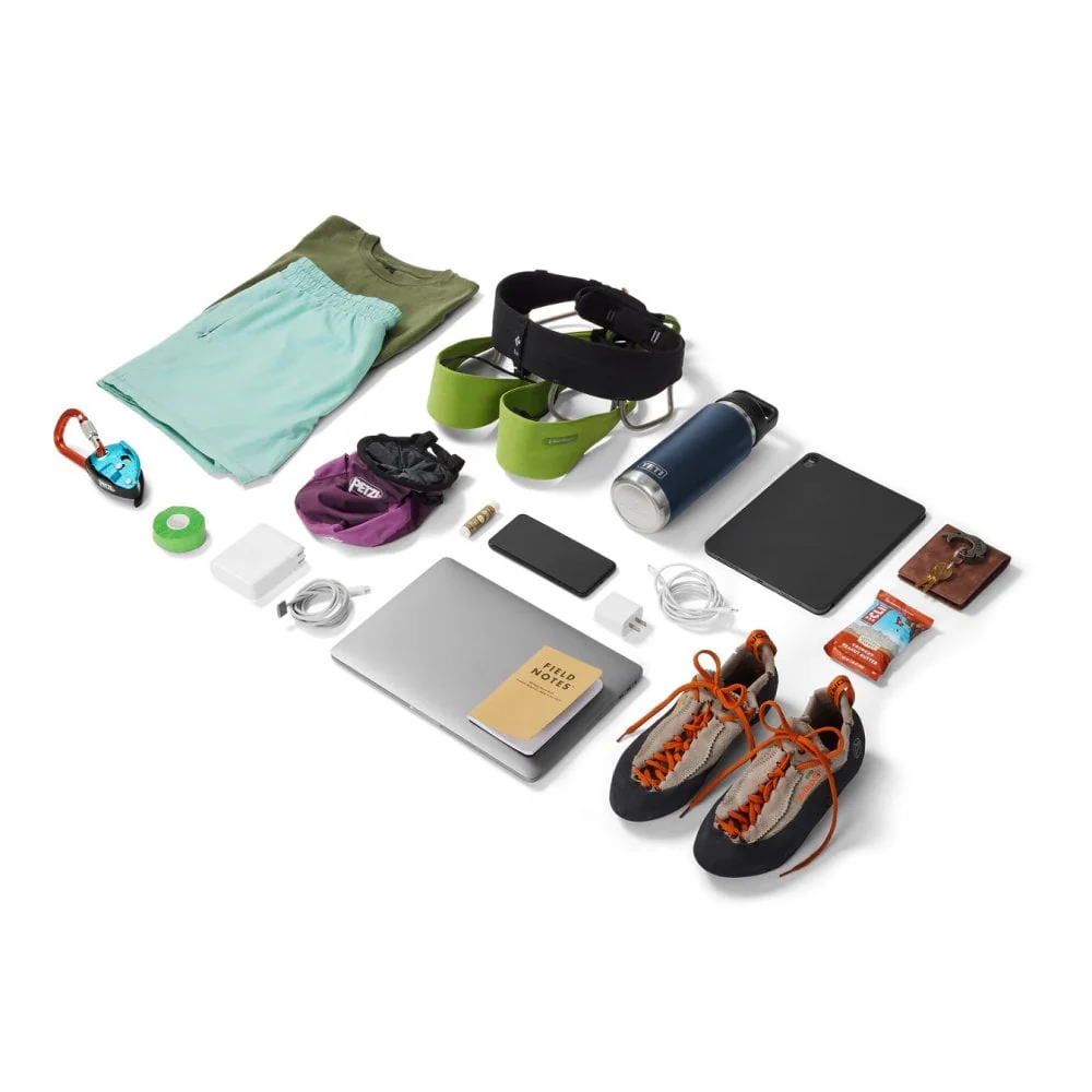 Ranchero™ 22L Backpack - Cape Dark Taupe - Image 9