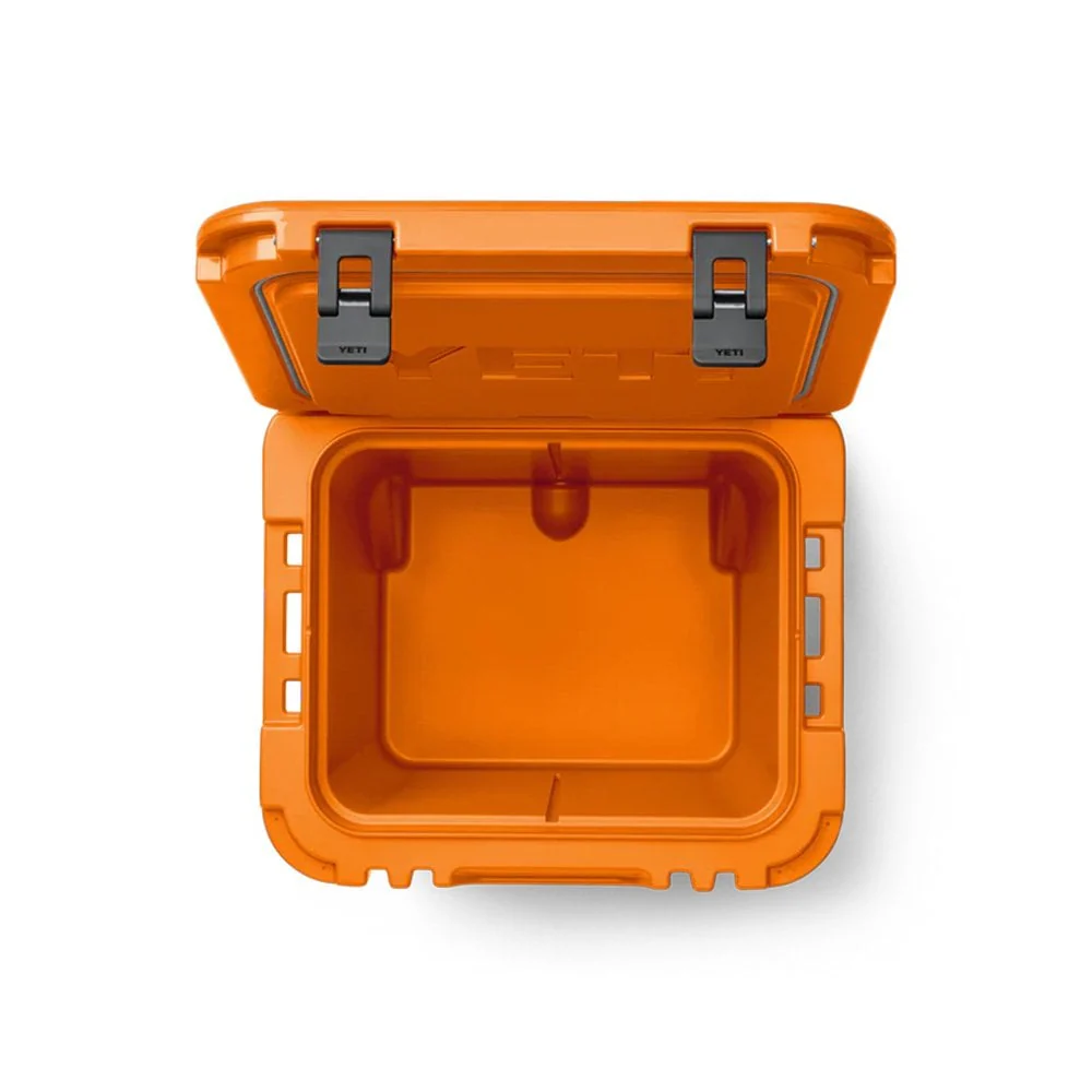Roadie® 48 Wheeled Cool Box - King Crab - Image 3